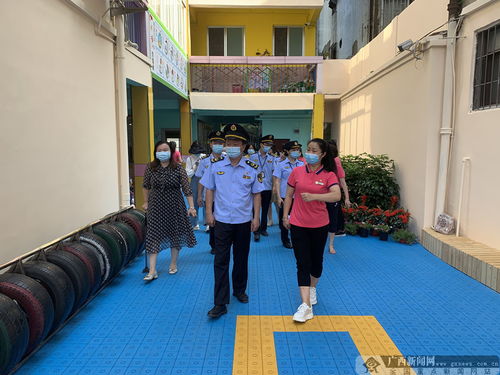 桂林象山區市場監督管理局邀請家長代表走進校園食堂 把關食品安全