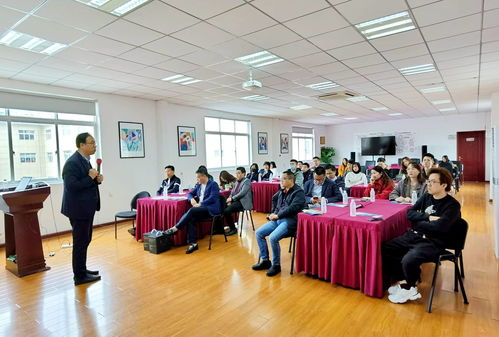 寧波市玩具和嬰童用品行業協會一行走進豪雅集團開展業務交流